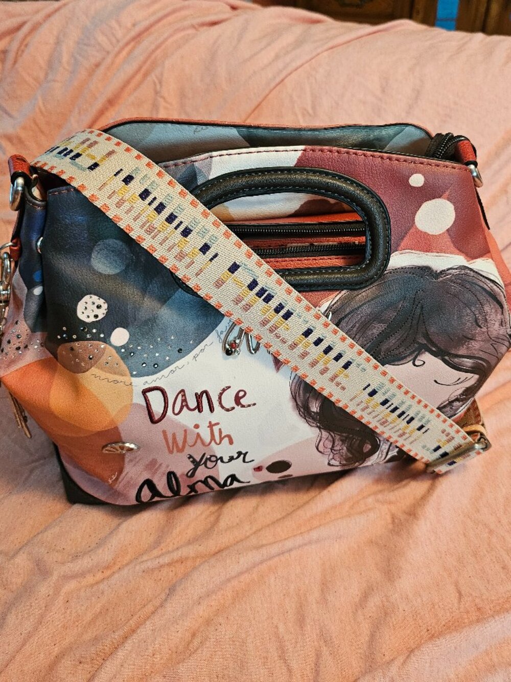 Anekke Dance With Your Alma